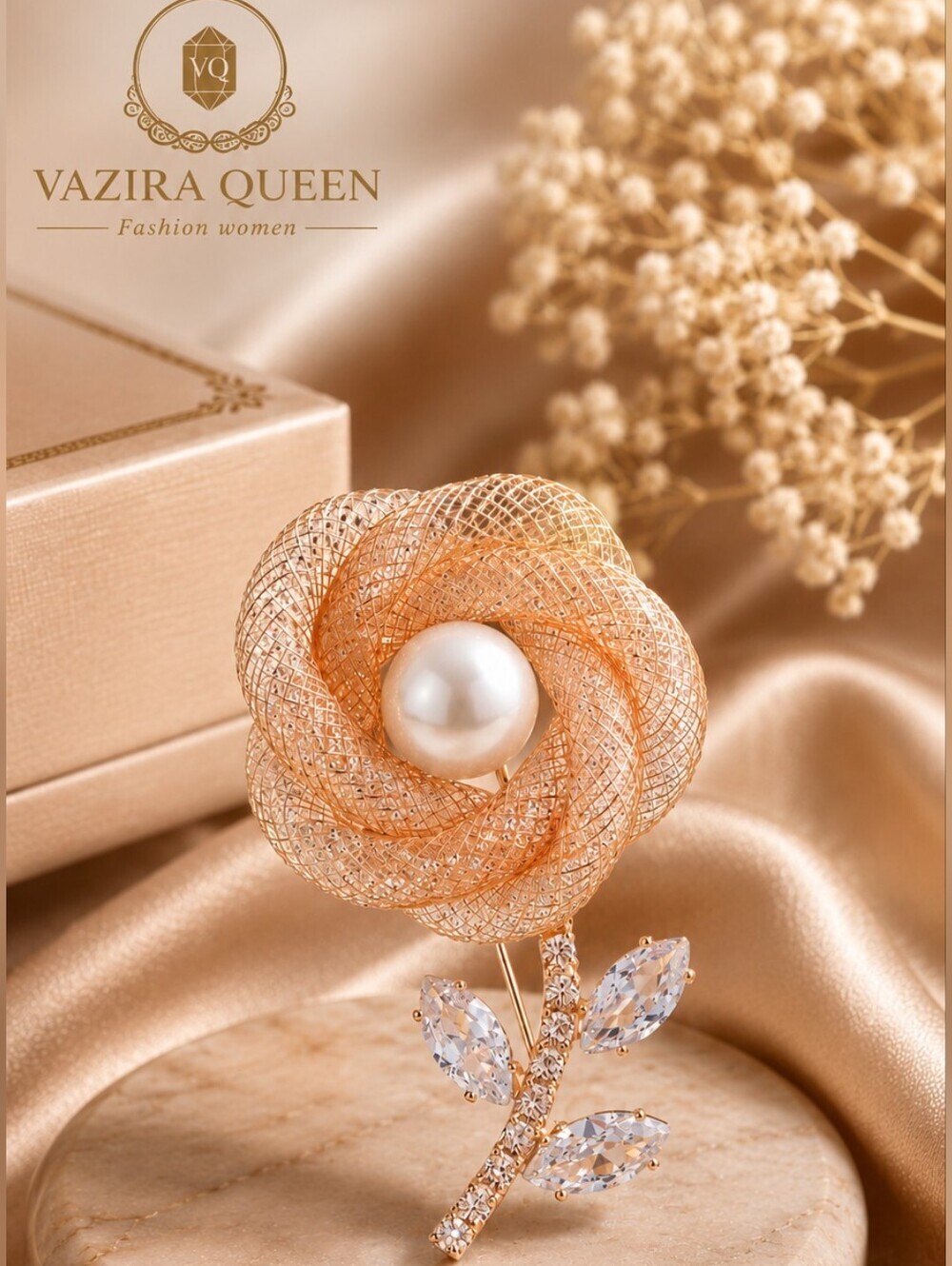 VQ Flower Brooch - Picture 1 of 5